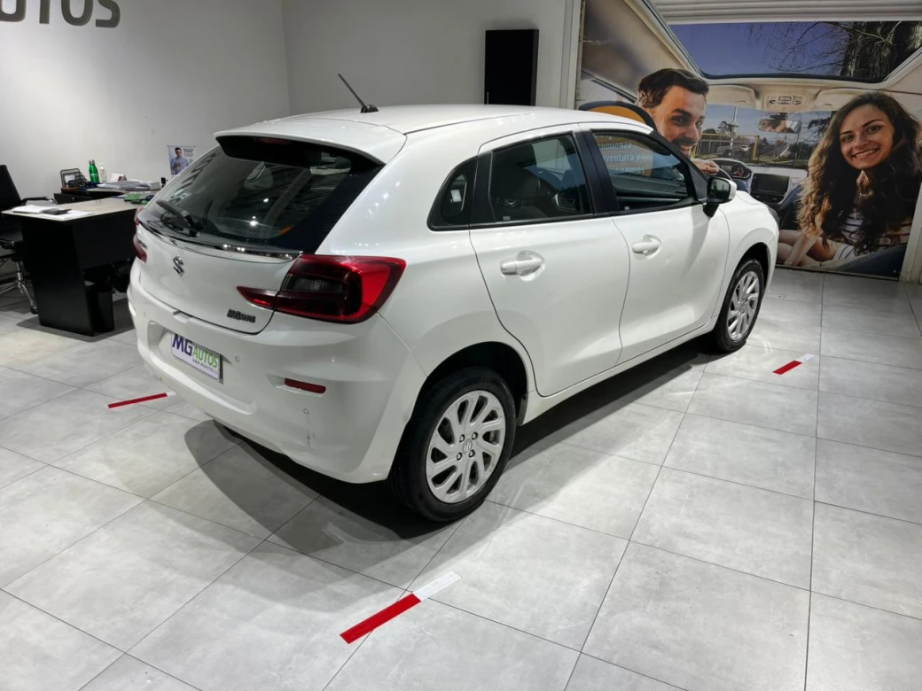 imagen 0 de vehiculo con id 2162